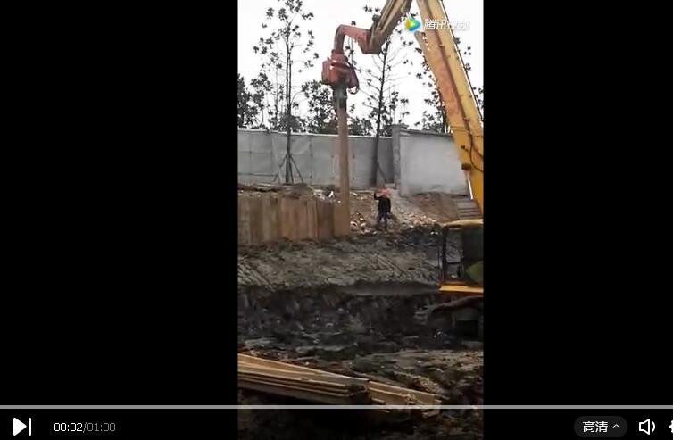 拉森樁打樁機(jī)，鋼板樁打樁機(jī)